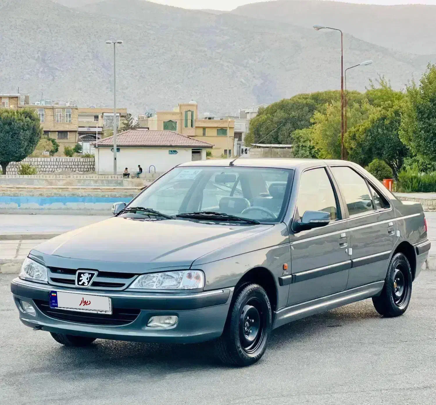 پژو پارس سال مدل ۸۹ خشک کمپانی،صفر واقعی کلکسیونی|خودرو سواری و وانت|شیراز, امام حسین|دیوار