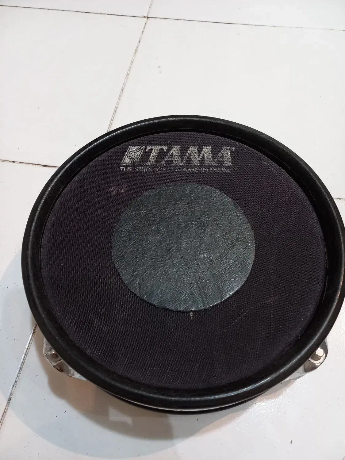 درام و پرکاشن|درام و پرکاشن|شیراز, فرهنگ شهر|دیوار