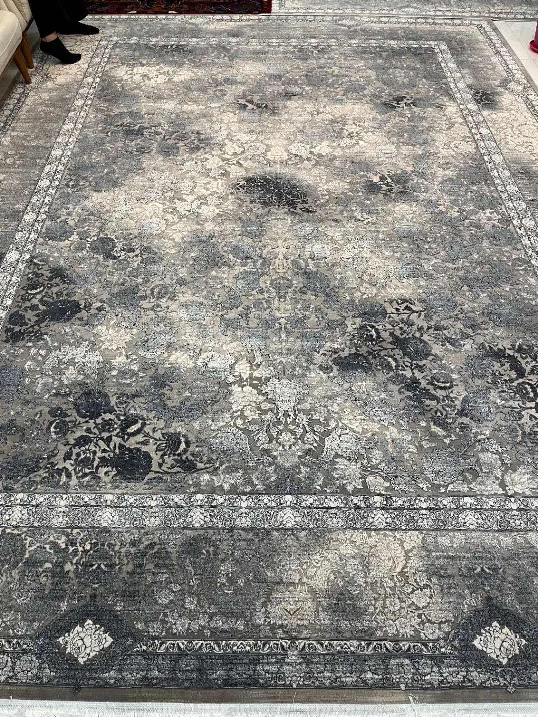 فرش ماشینی ۱۲متری نو|فرش|ملایر, |دیوار