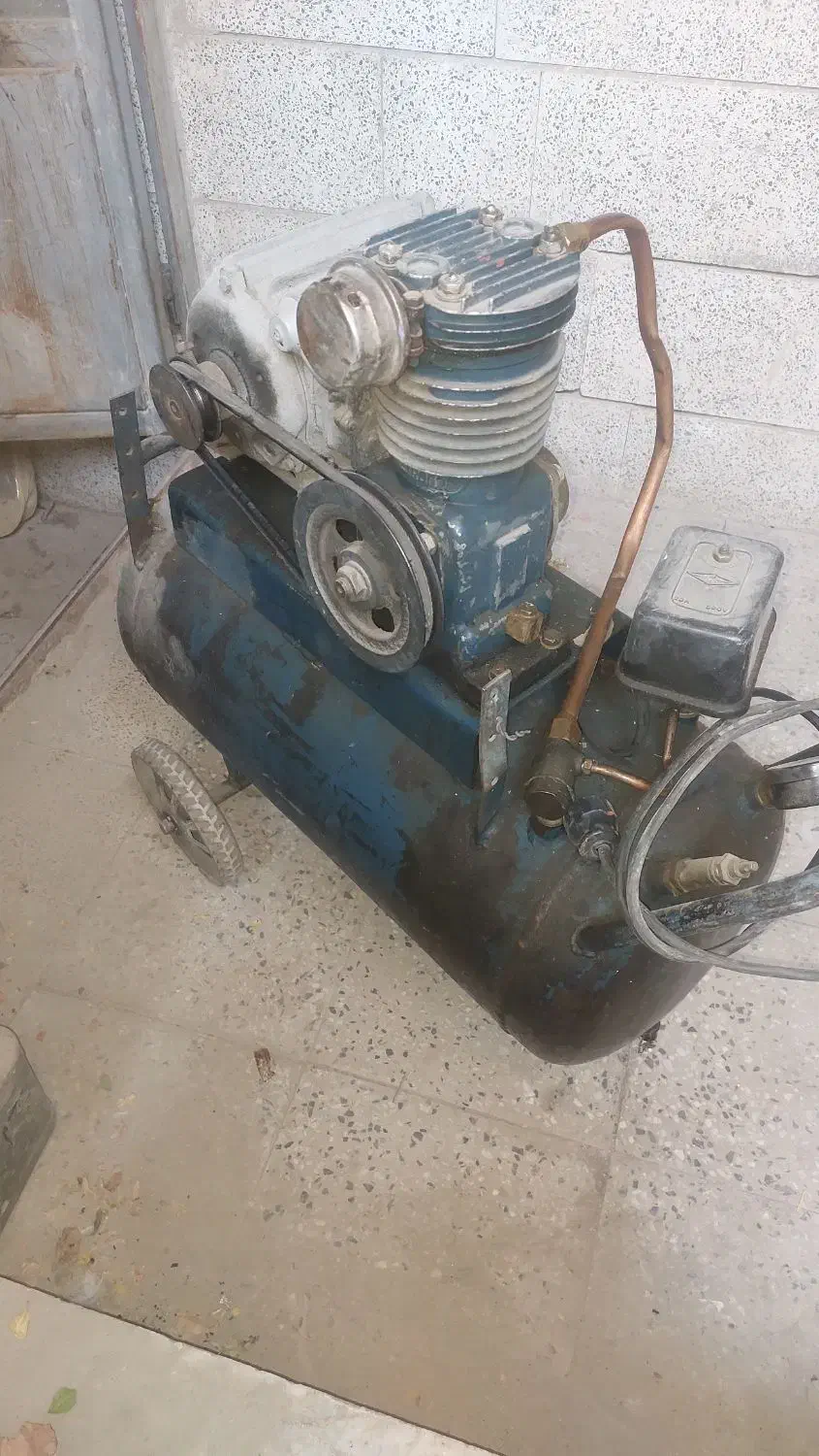 پمپ باد|ابزارآلات|مبارکه, |دیوار