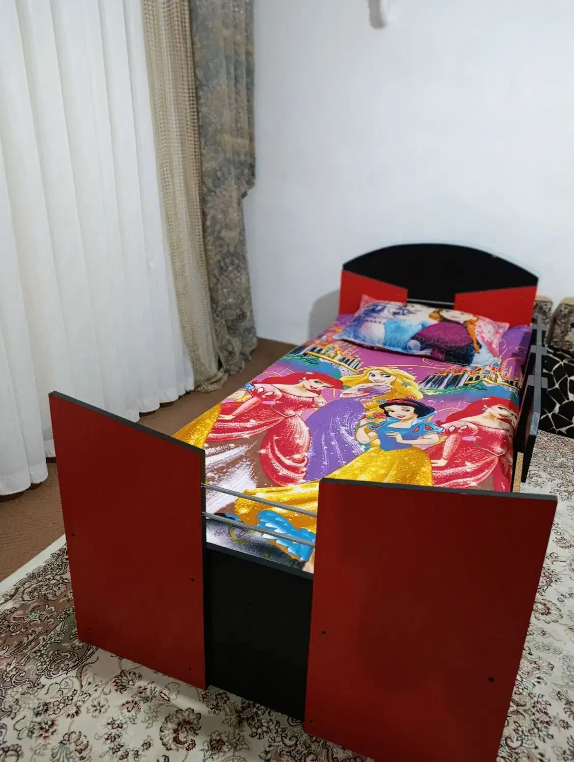 تخت خواب نوجوان|تخت و سرویس خواب|ایلام, |دیوار