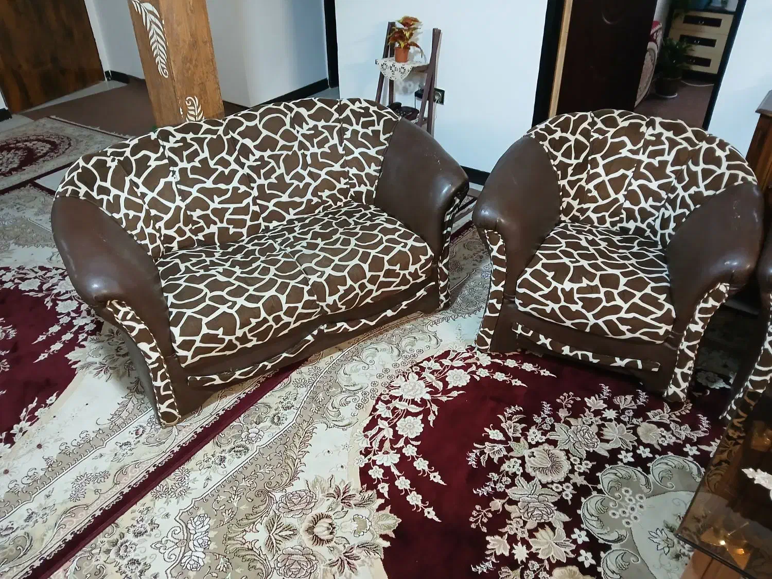 ساعت ایستاده مانیتور و تلویزیون مبل هفت نفره|ساعت دیواری و تزئینی|پاکدشت, پاکدشت (مامازند)|دیوار