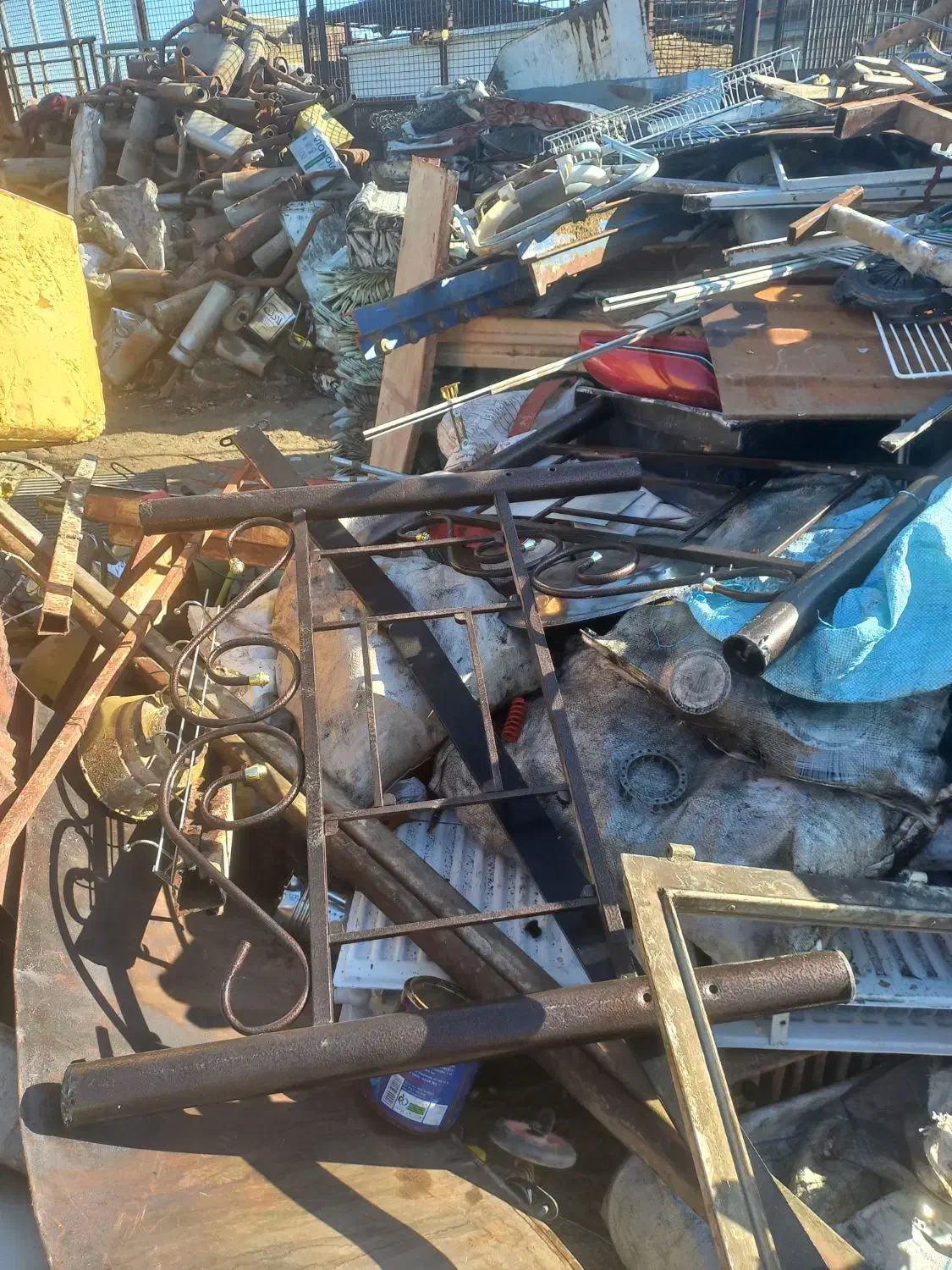 پنل رادیات میلگرد ضایعات کارخانه ساختمانی انباری|عمده‌فروشی|ارومیه, |دیوار