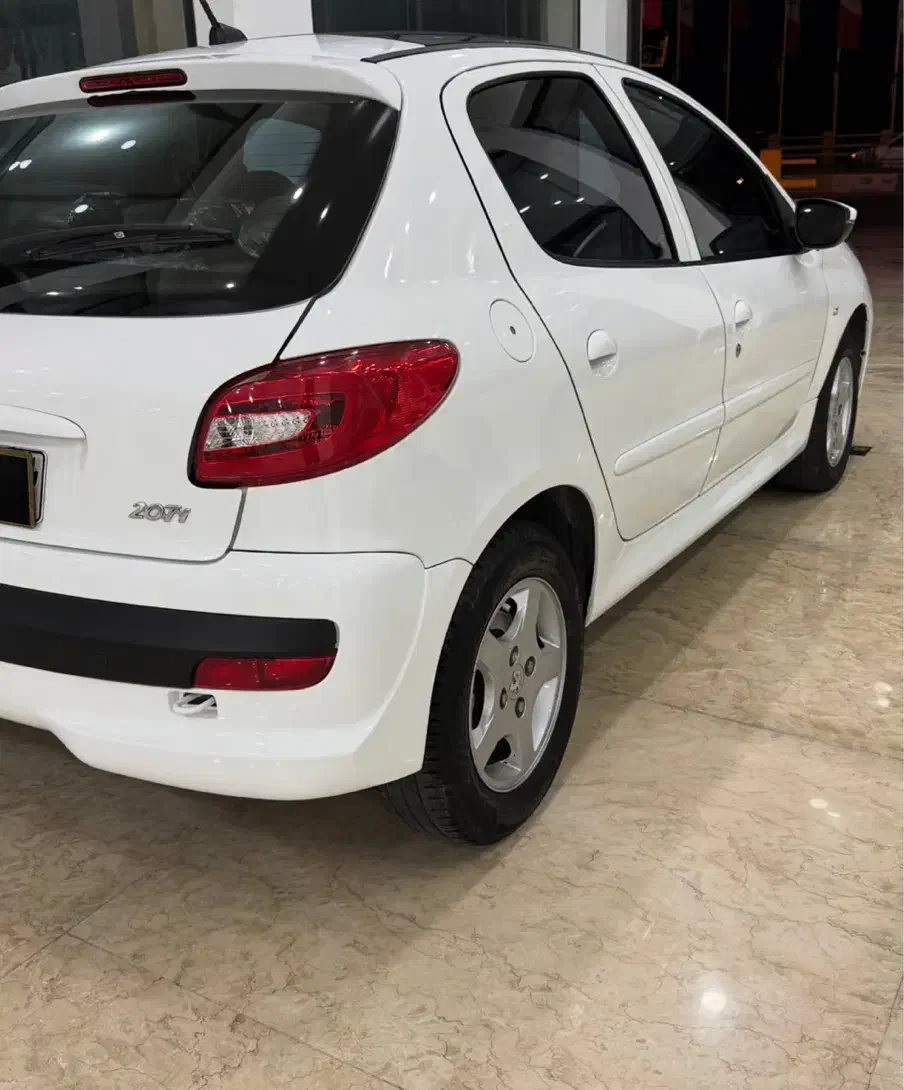 ۲۰۷پانا ۱۴۰۳دنده|خودرو سواری و وانت|آمل, |دیوار