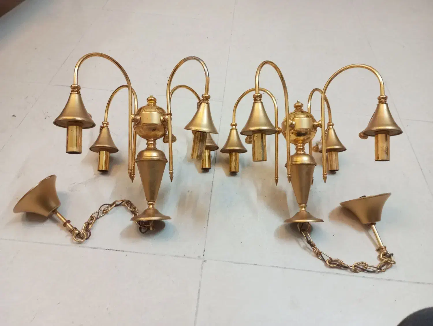 ۲ عدد لوستر نو طلایی|لوستر و چراغ آویز|زاهدان, |دیوار