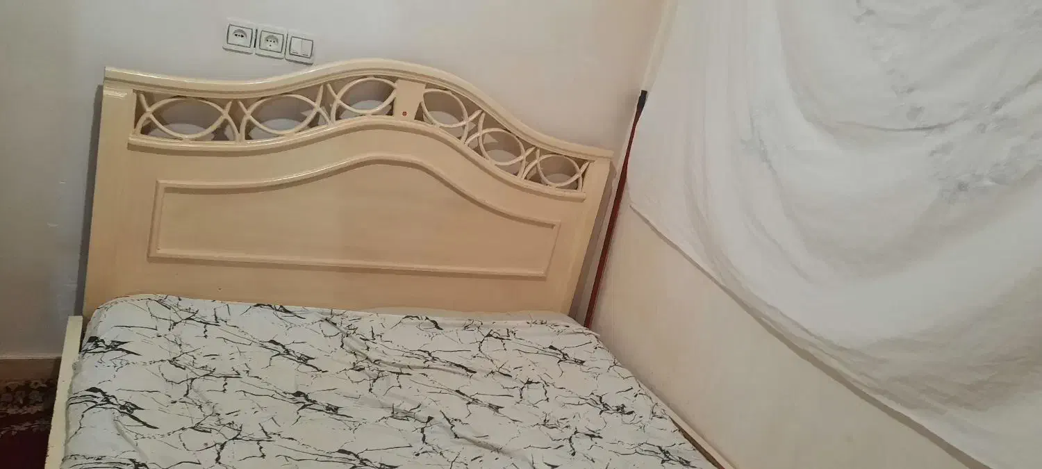 تخت خواب ۲نفره|تخت و سرویس خواب|تربت‌حیدریه, ۴۵ متری|دیوار