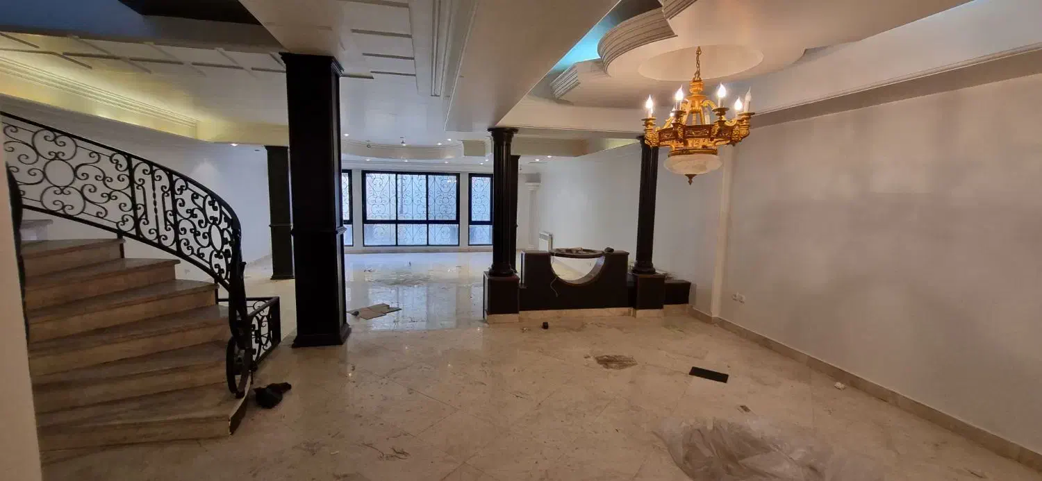 ۲۵۰ متر ویلایی دوبلکس محمودیه