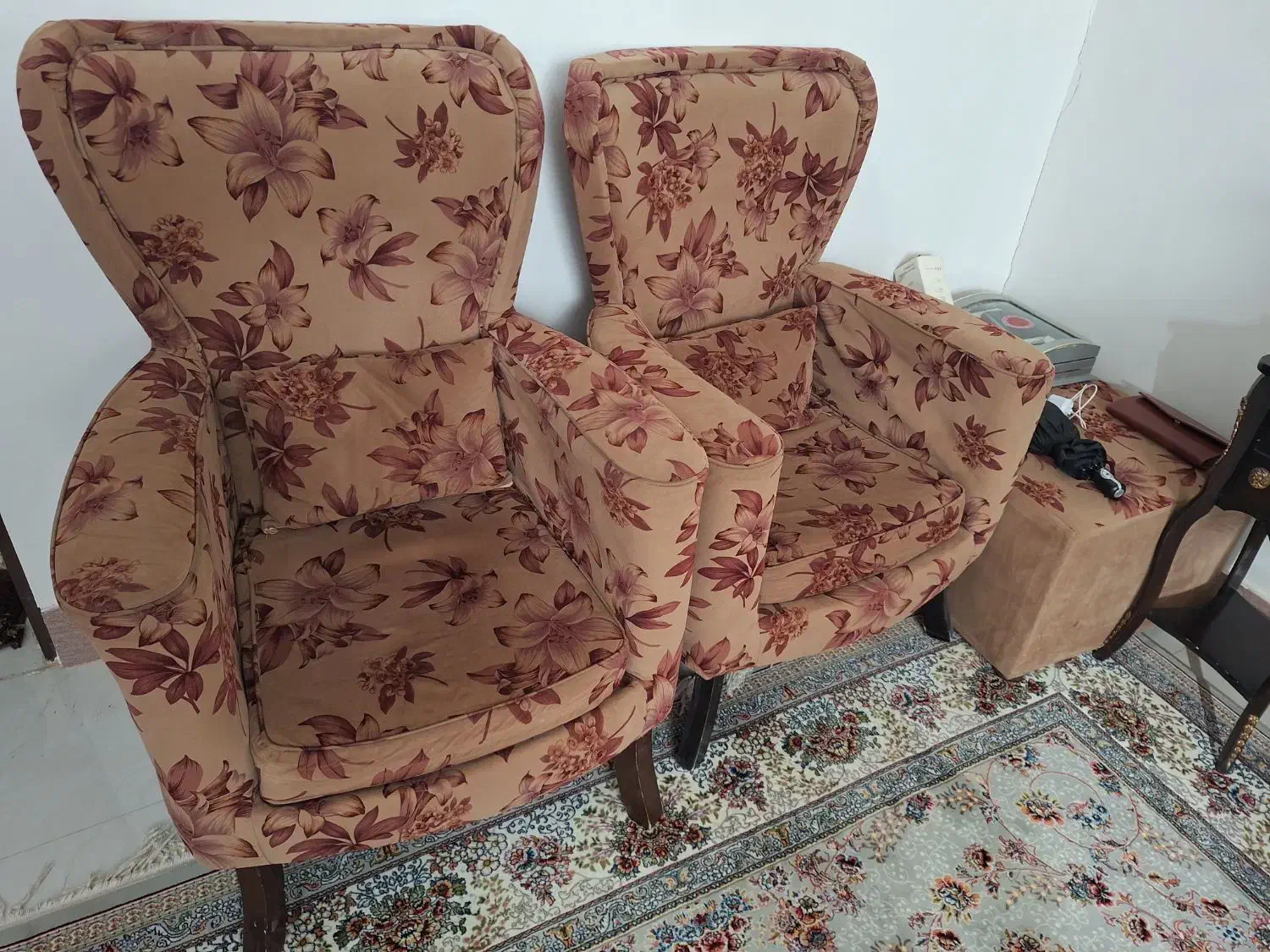 مبل|مبلمان خانگی و میز عسلی|تربت‌حیدریه, بالا ولایت|دیوار