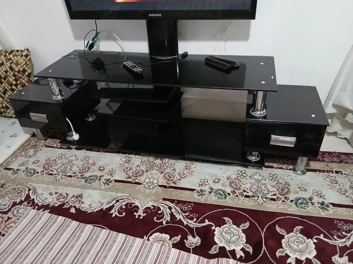 میز تلویزیون|میز تلویزیون|گلبهار, شهر جدید گلبهار|دیوار