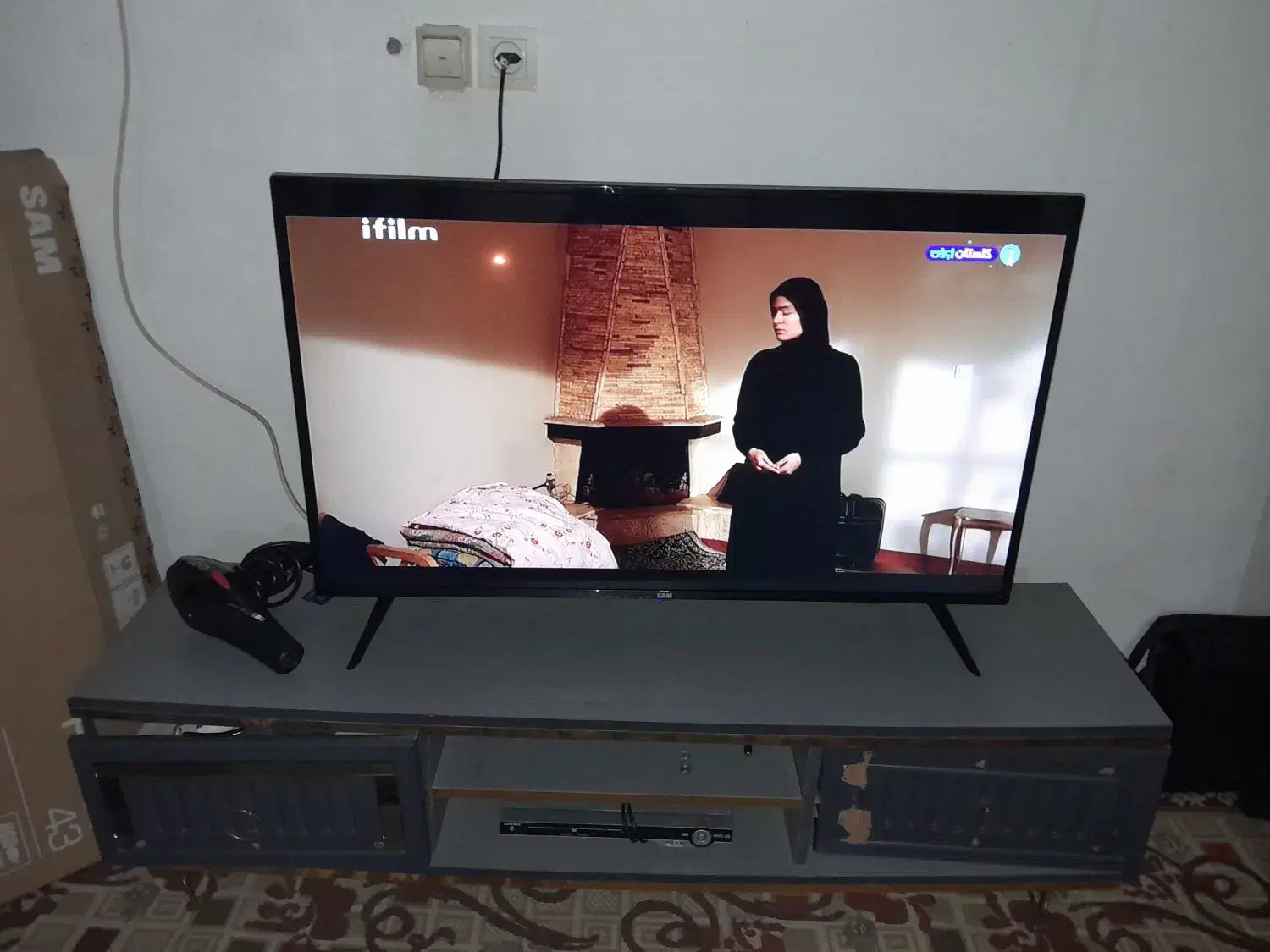 تلویزیون ۴۳ سام درحد نو|تلویزیون و پروژکتور|بندر گز, |دیوار