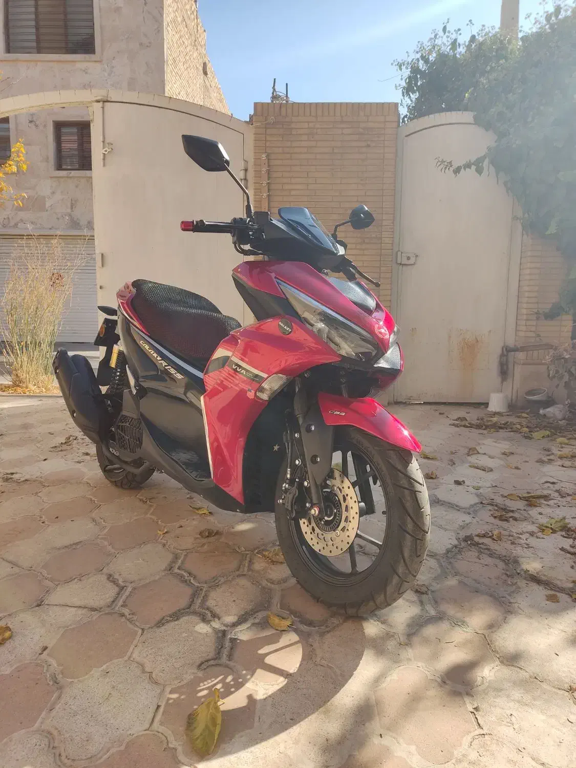 موتورسیکلت آیروکس 155|موتورسیکلت|صدرا-فارس, فاز ۱|دیوار