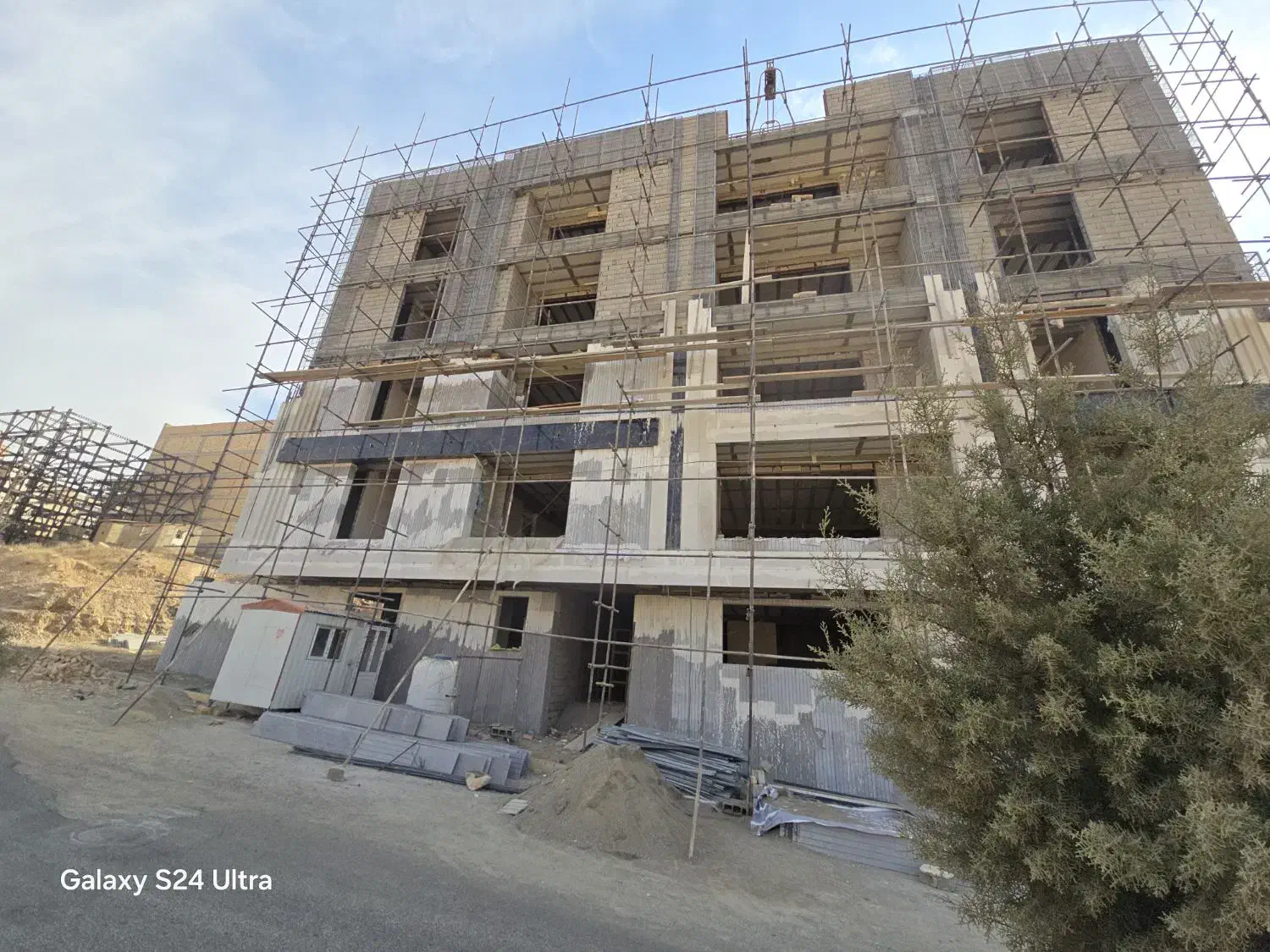 فروش آپارتمان در حال ساخت|پیش‌فروش املاک|هشتگرد, فاز ۳ مهستان|دیوار