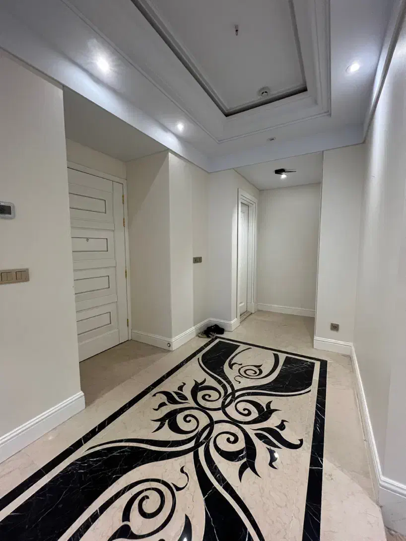 220متر/ تاپ لوکیشن بلوار/ برند سعادت آباد