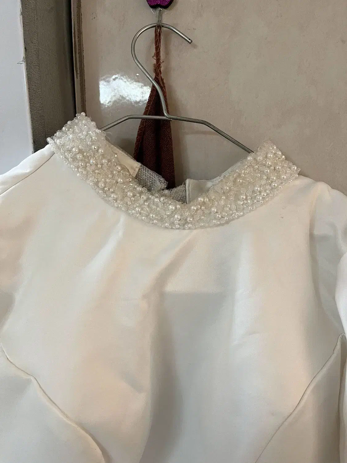 لباس عروس|لباس|رباطکریم, رباطکریم|دیوار