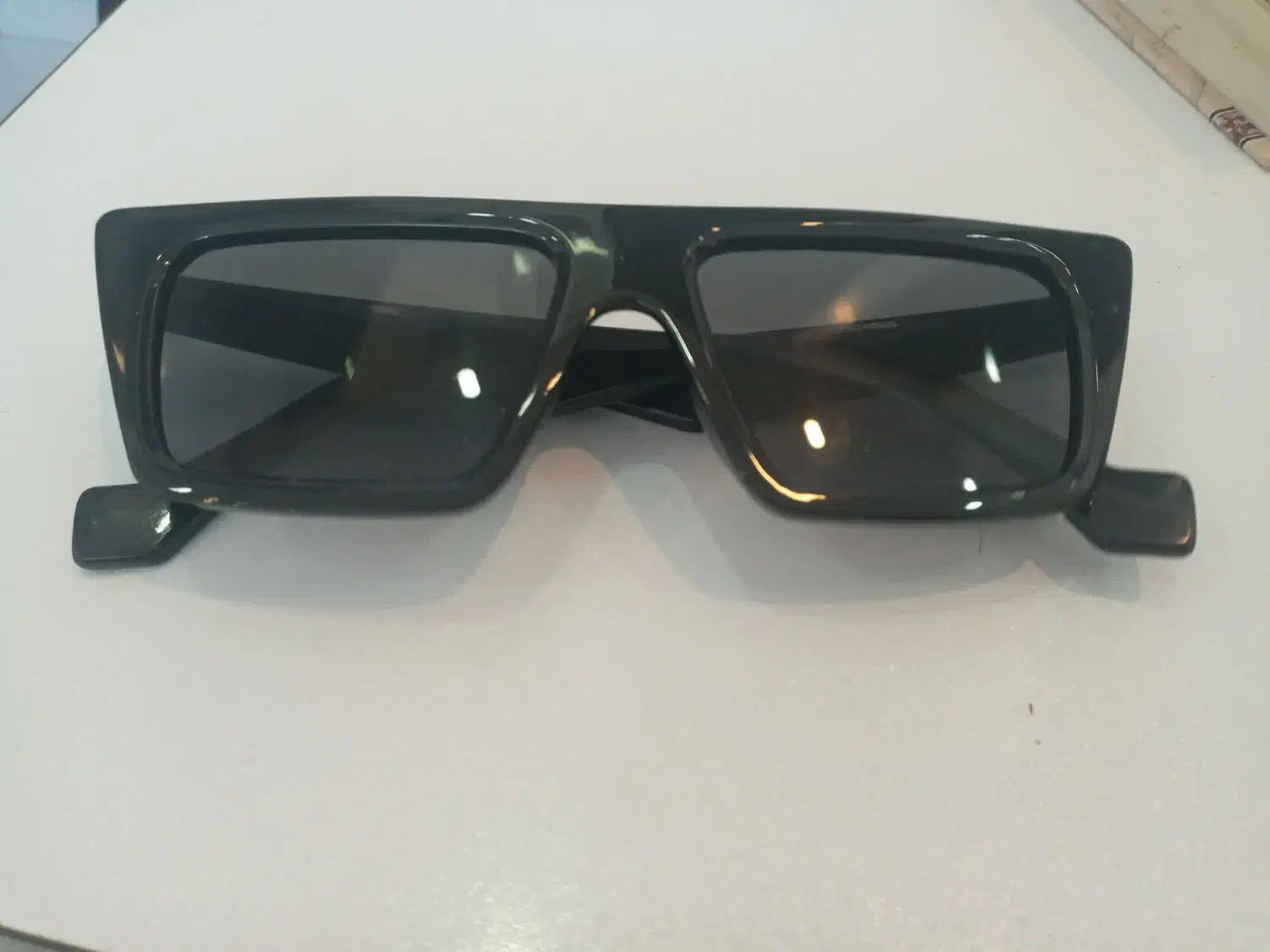 عینک افتابی|زیورآلات و اکسسوری|تربت‌حیدریه, مظفریه|دیوار