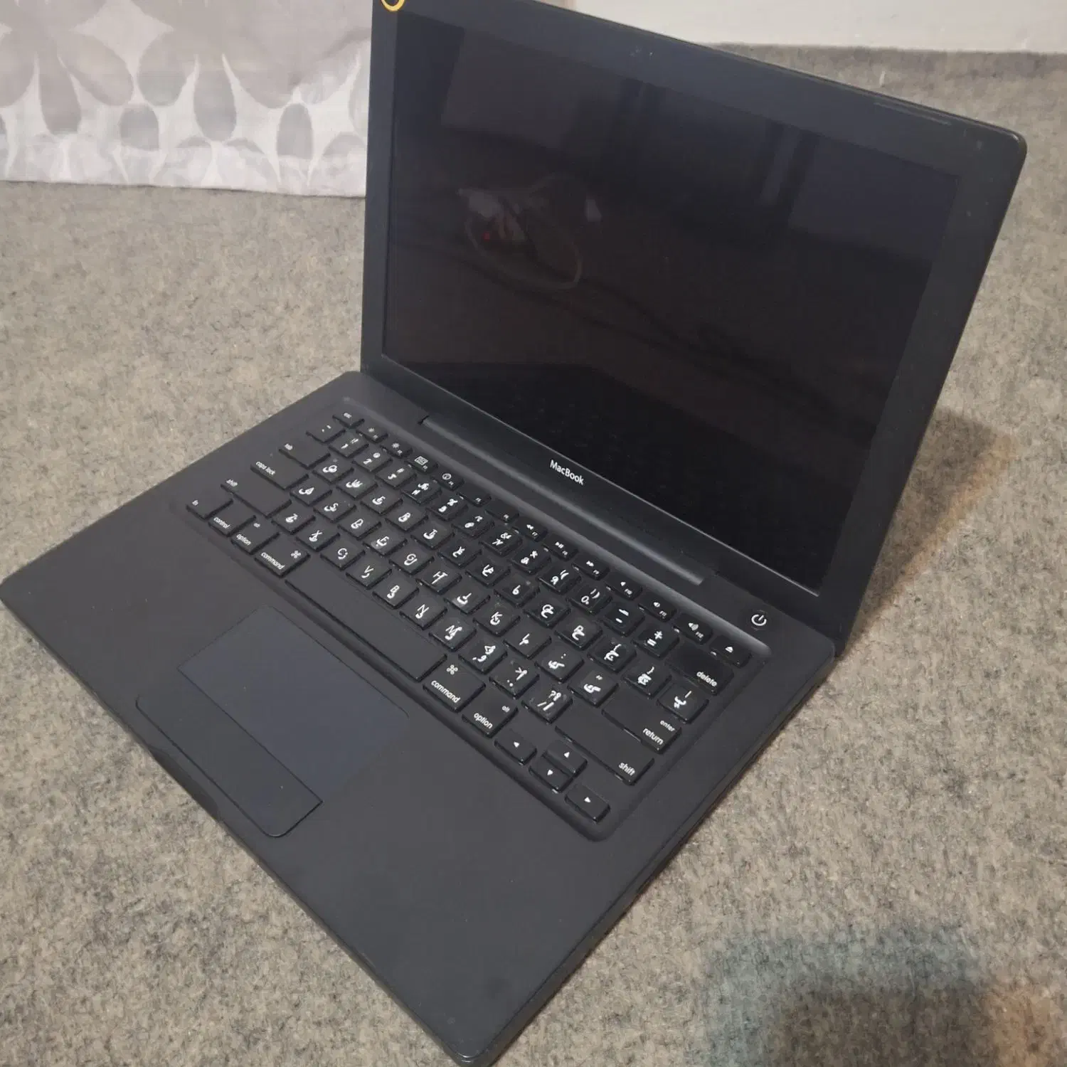 مک بوک اپل معاوضه هم میکنم|رایانه همراه|تهران, اوین|دیوار