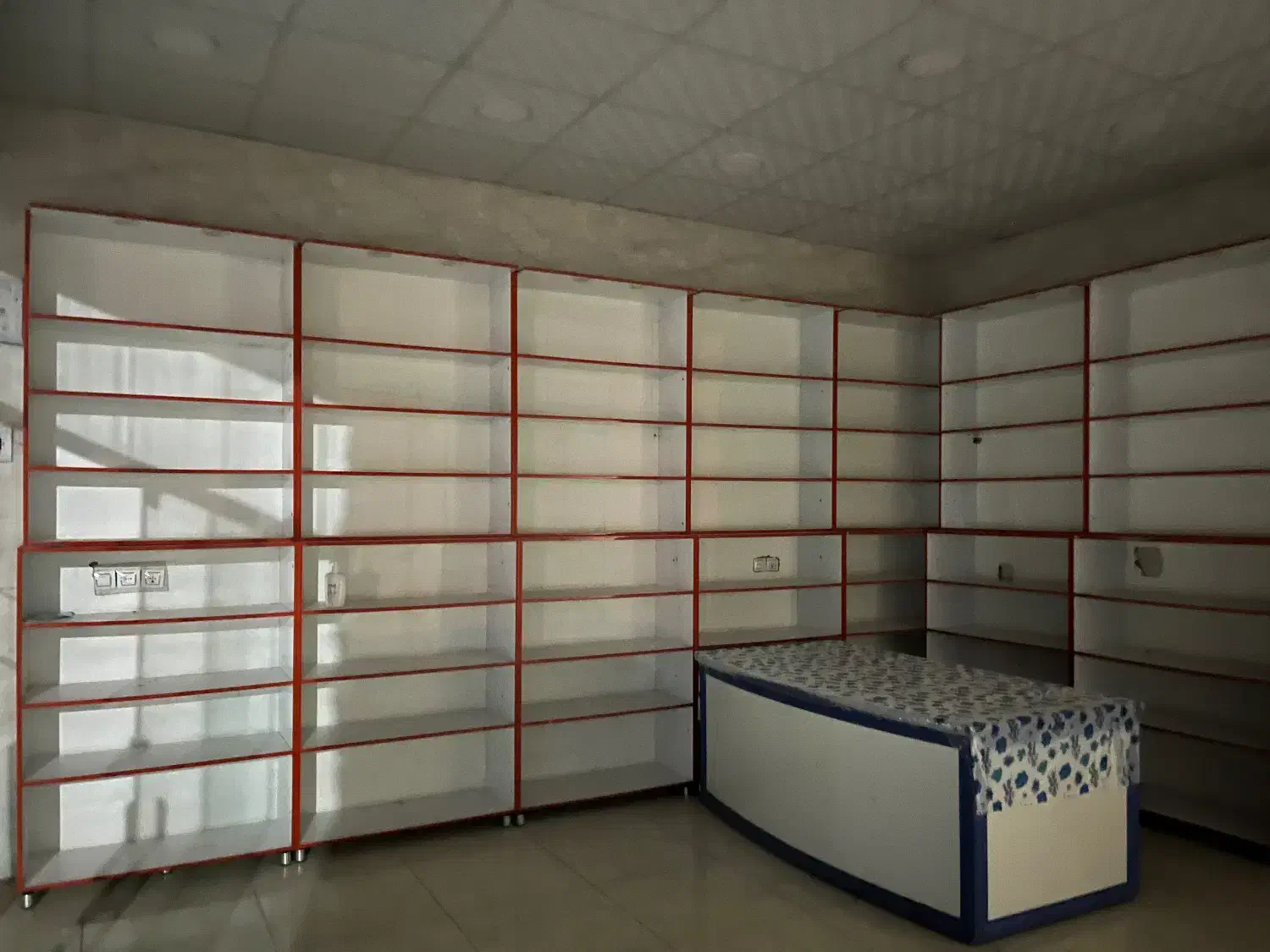 قفسه ام دی اف|فروشگاه و مغازه|سیرجان, |دیوار