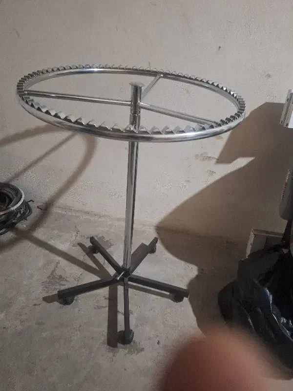 گردان|فروشگاه و مغازه|رشت, سعدی (تختی)|دیوار