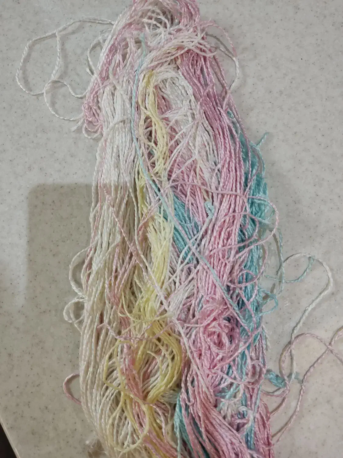 رنگ ابریشم|لوازم خیاطی و بافتنی|کاشان, آیت الله سعیدی|دیوار