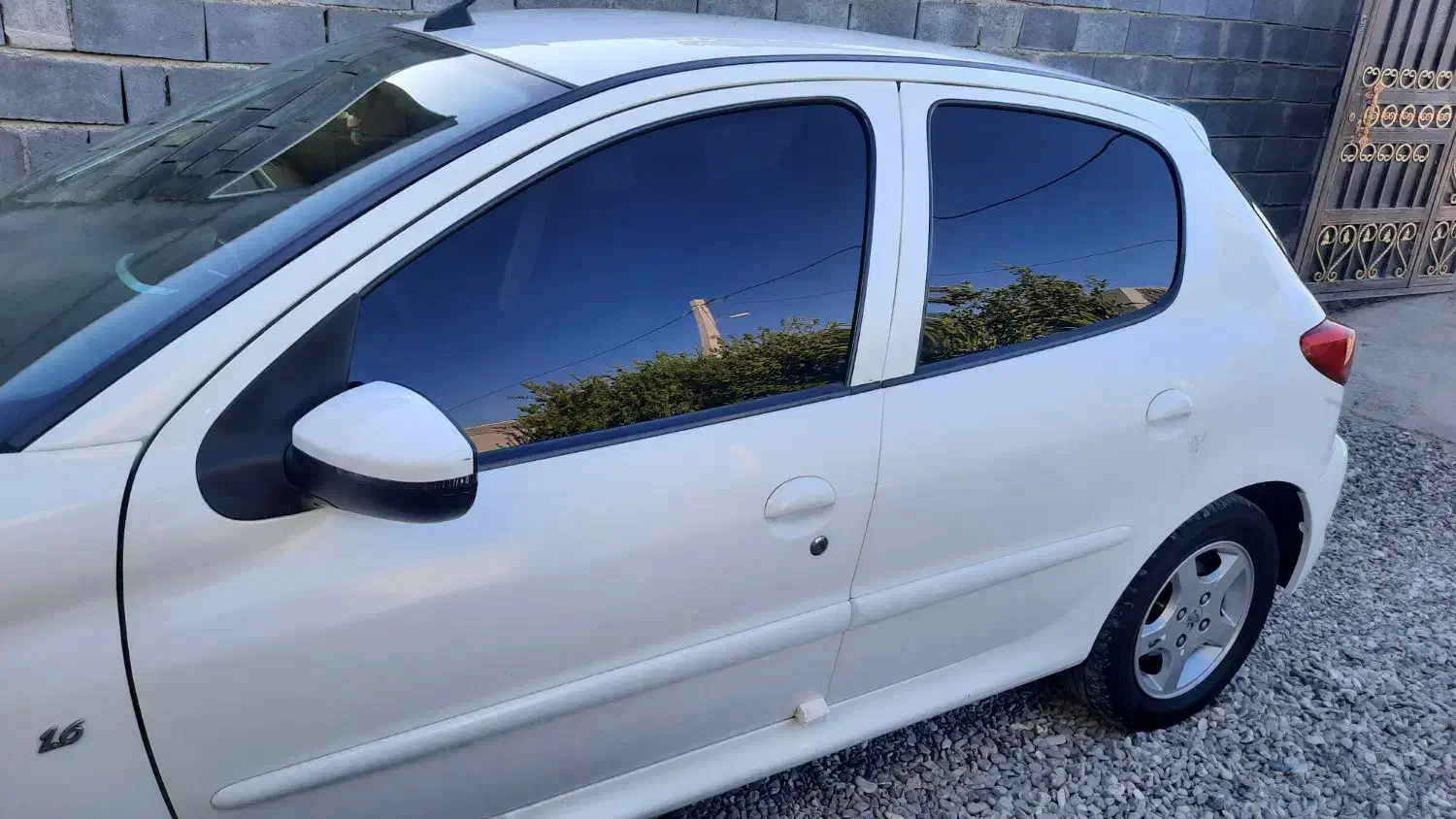 پژو ۲۰۷|خودرو سواری و وانت|بندرعباس, |دیوار