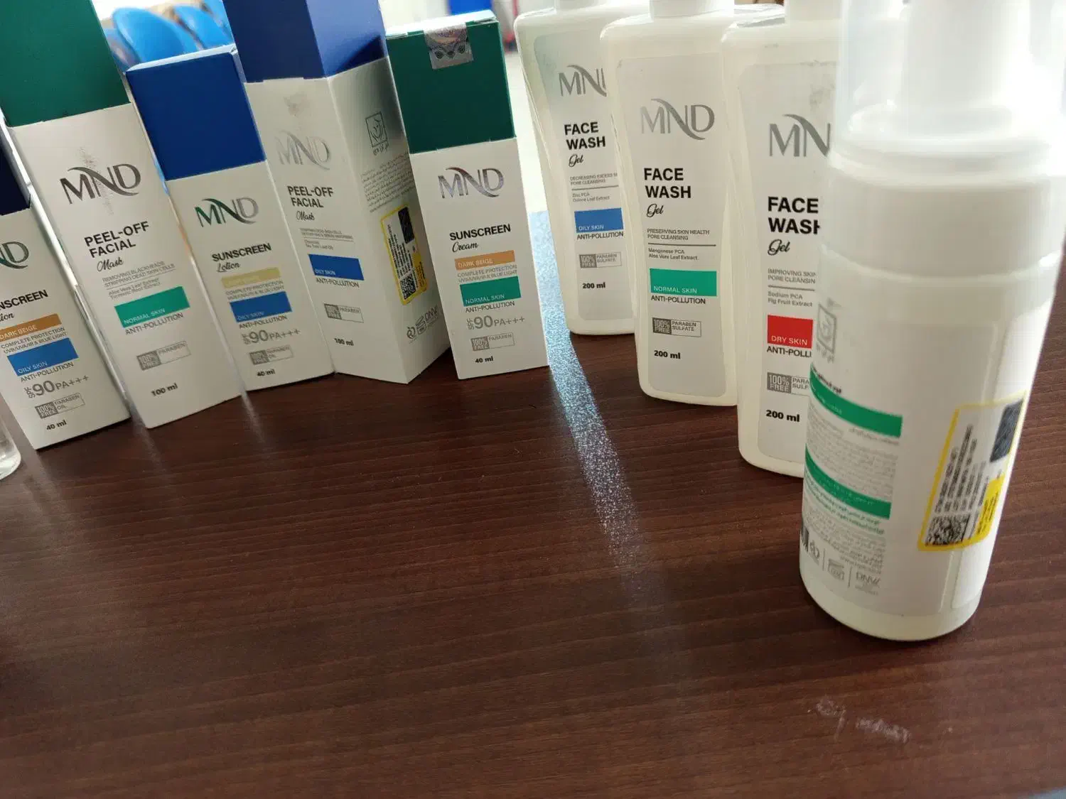 عرضه کننده برند محصولات نفیس  برند ام ان دی ...|آرایشی، بهداشتی، درمانی|کنگاور, |دیوار