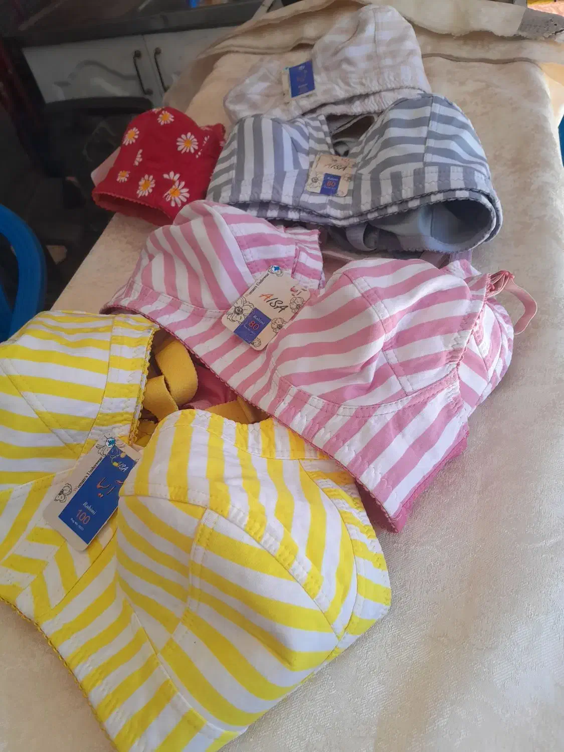 لباس زیر زنانه سوتین و شورت|لباس|ورامین, ریحان آباد|دیوار