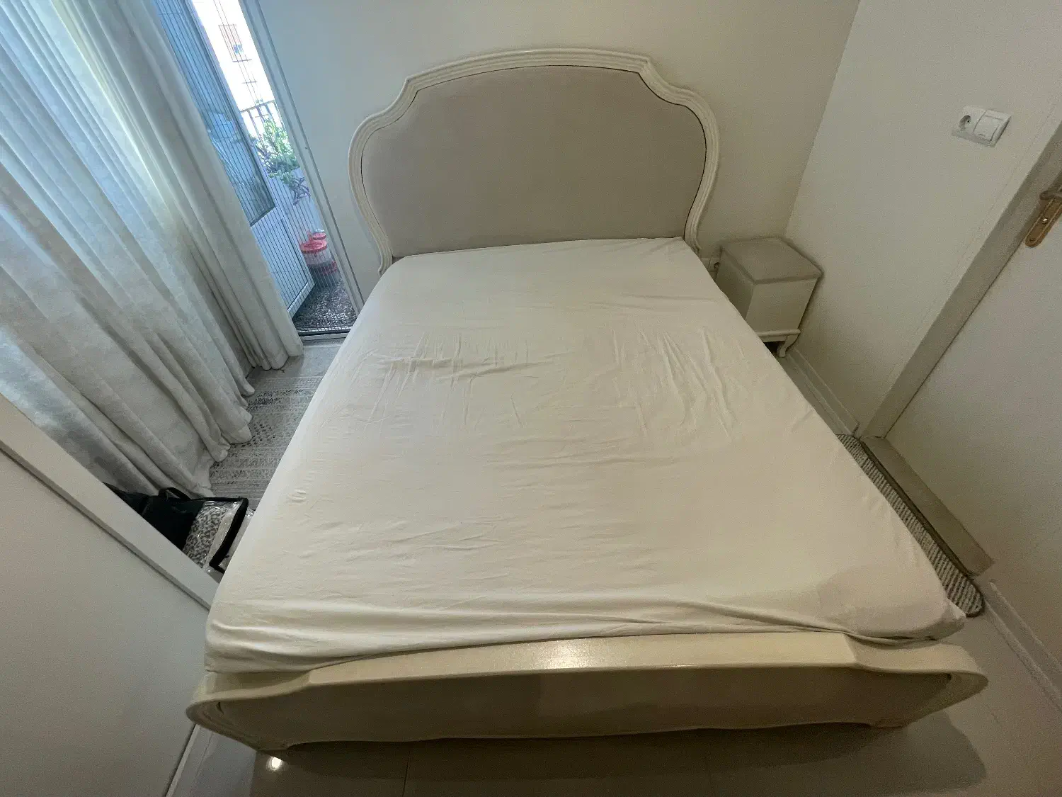 سرویس خواب دو نفره|تخت و سرویس خواب|ری, دیلمان|دیوار