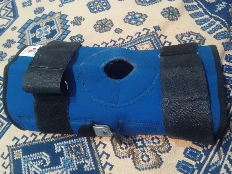 گن وزانو بند طبی چهارفنره .تنظیم میشه|آرایشی، بهداشتی، درمانی|سبزوار, طبرسی (جعفرآباد)|دیوار