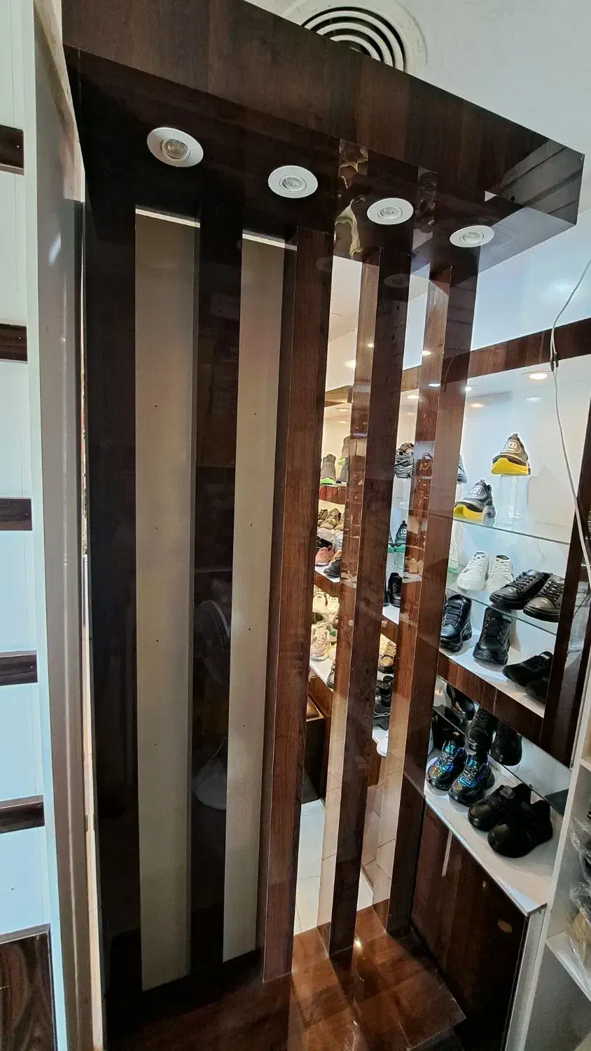 دکور مدرن هایگلاس نور هالوژن|بوفه، ویترین، کنسول|تبریز, |دیوار