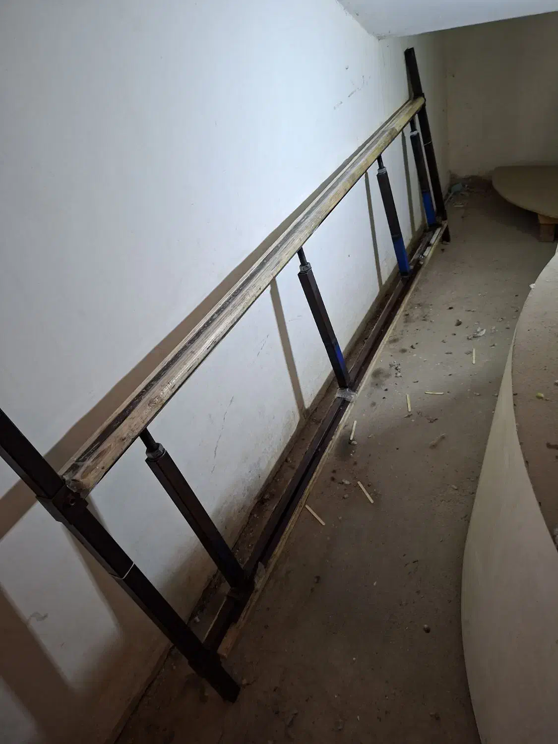 دار قالی|تابلو فرش|پردیس, فاز ۱۱|دیوار