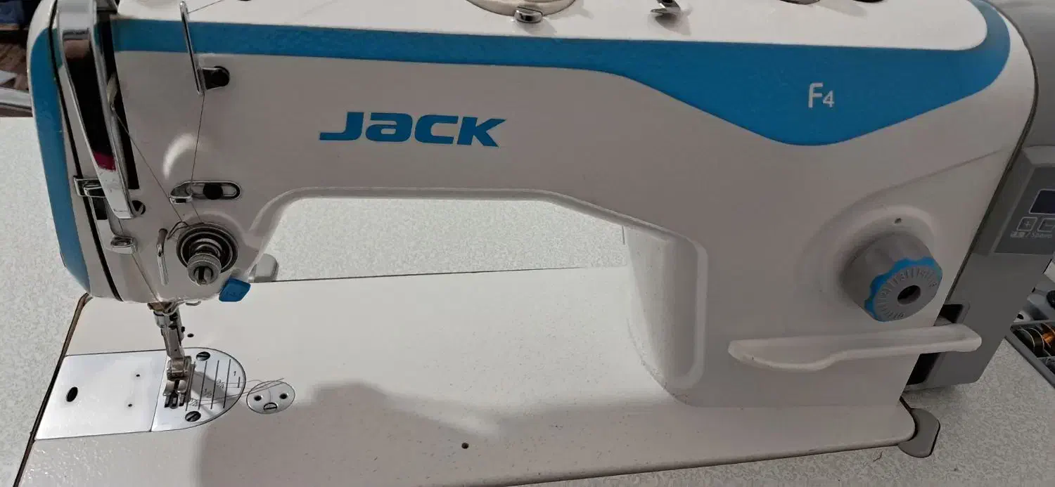 چرخ صنعتی f4|چرخ خیاطی و ریسندگی|بجنورد, |دیوار