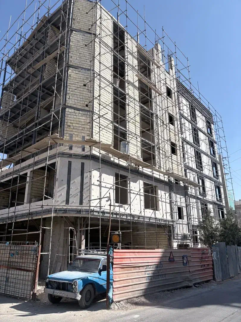 پیش فروش واحد مسکونی واقع در گلدشت معالی آباد|پیش‌فروش املاک|شیراز, گلدشت معالی‌آباد|دیوار