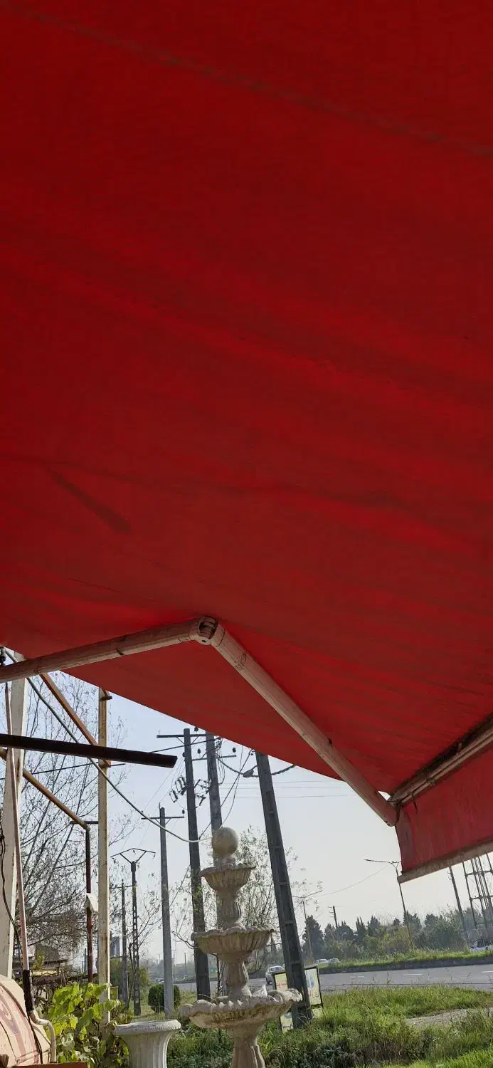 سایه بان کاملا سالم جنس خوب مشکلی نداره|فروشگاه و مغازه|کوچصفهان, |دیوار