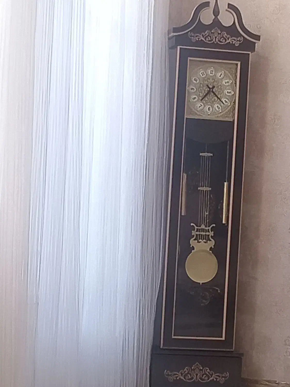 یک عدد ساعت ایستاده و دوعدد تابلو|ساعت دیواری و تزئینی|اسفراین, |دیوار