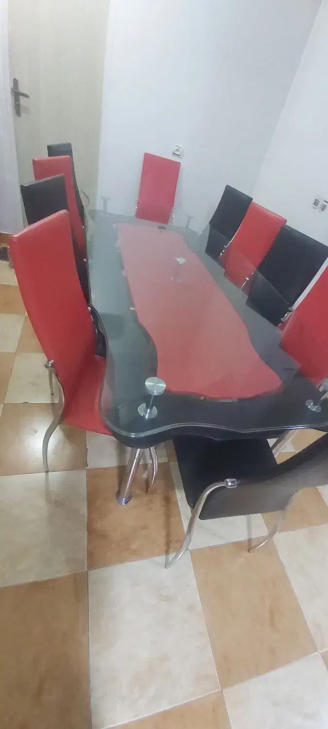 فروش میز ناهار خوری ۱۰ نفره با صندلی ها|میز و صندلی غذاخوری|کرج, ساسانی (قلمستان)|دیوار