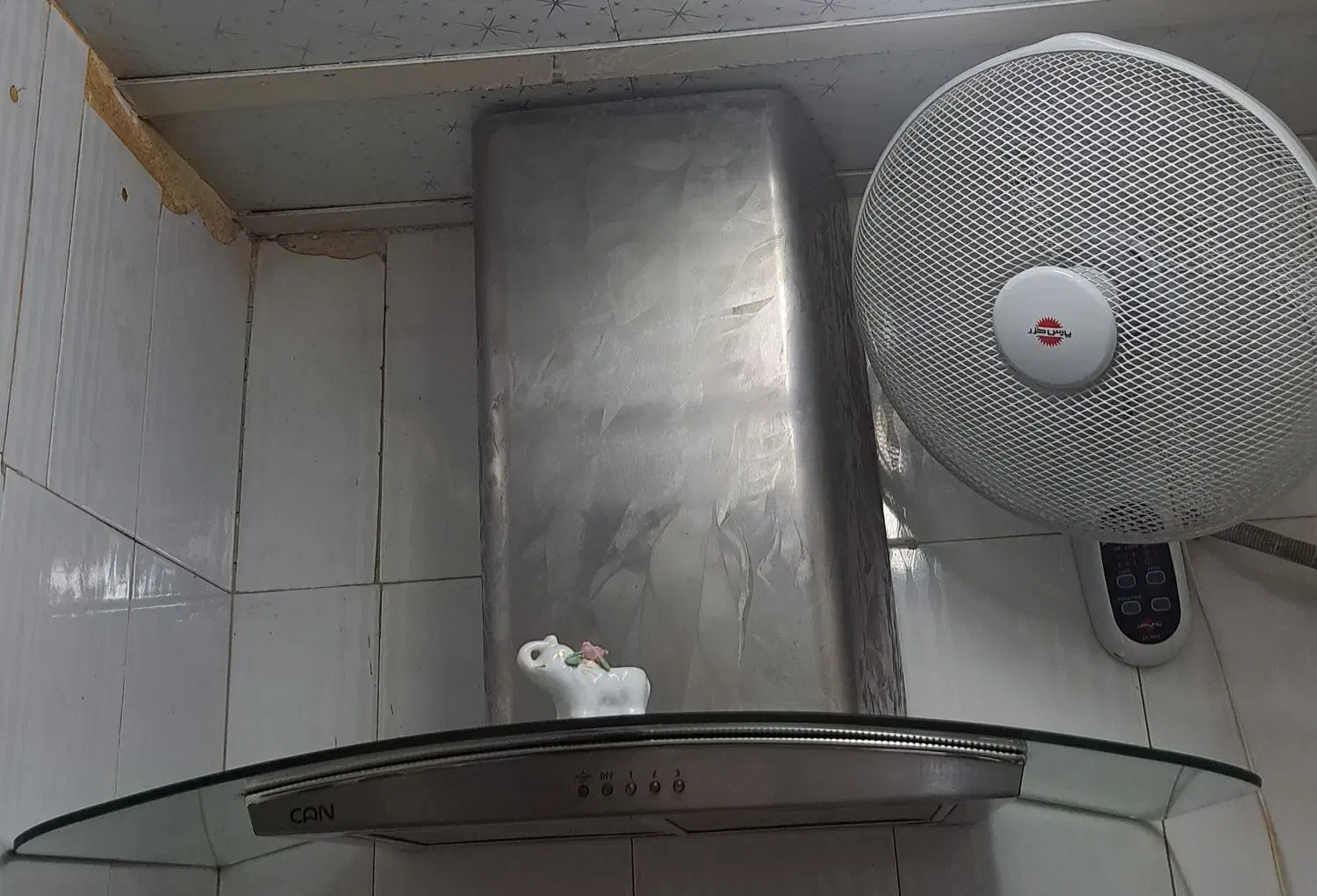 هود کن|هود|ری, دولت‌آباد|دیوار