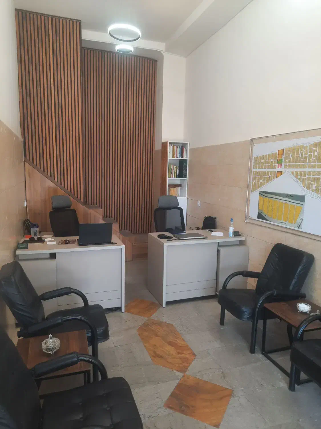 استخدام مشاور امور ملکی در دفتر هوماکس وائین|استخدام بازاریابی و فروش|شهریار, شهرک وائین|دیوار