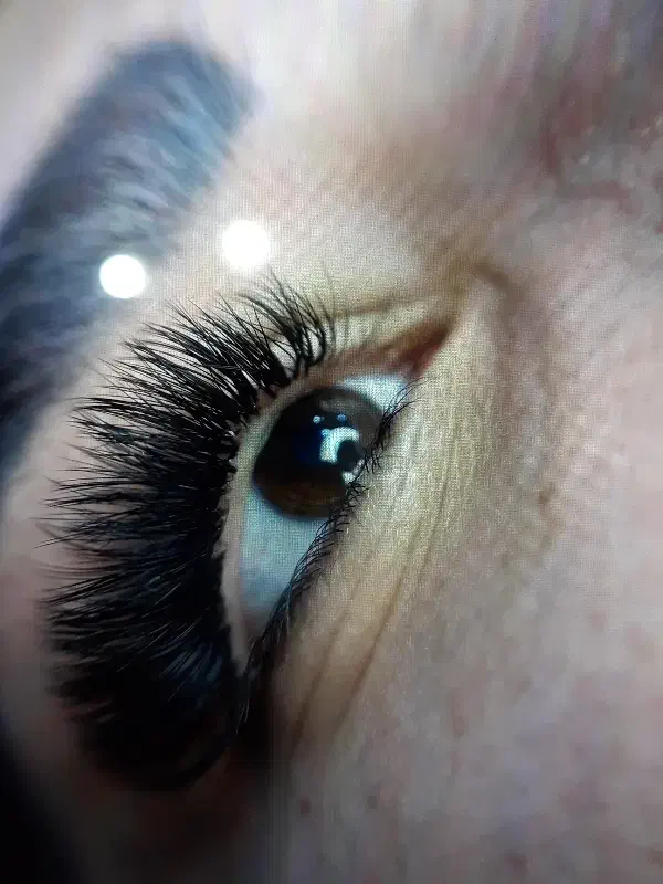 اکستنشن مژه ، لیفت و لمینت مژه و ابرو|خدمات آرایشگری و زیبایی|محمدیه-قزوین, |دیوار