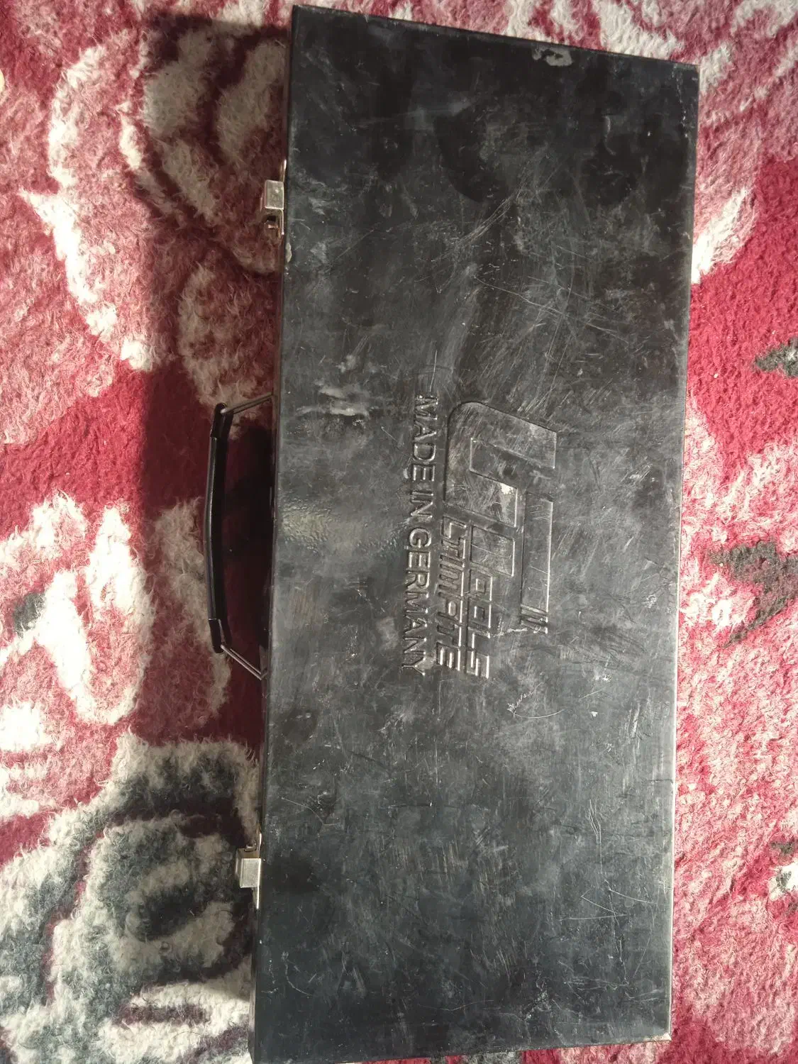 جعبه بکس المانی|ابزارآلات|هشتگرد, شهرک ولیعصر (مصلی)|دیوار