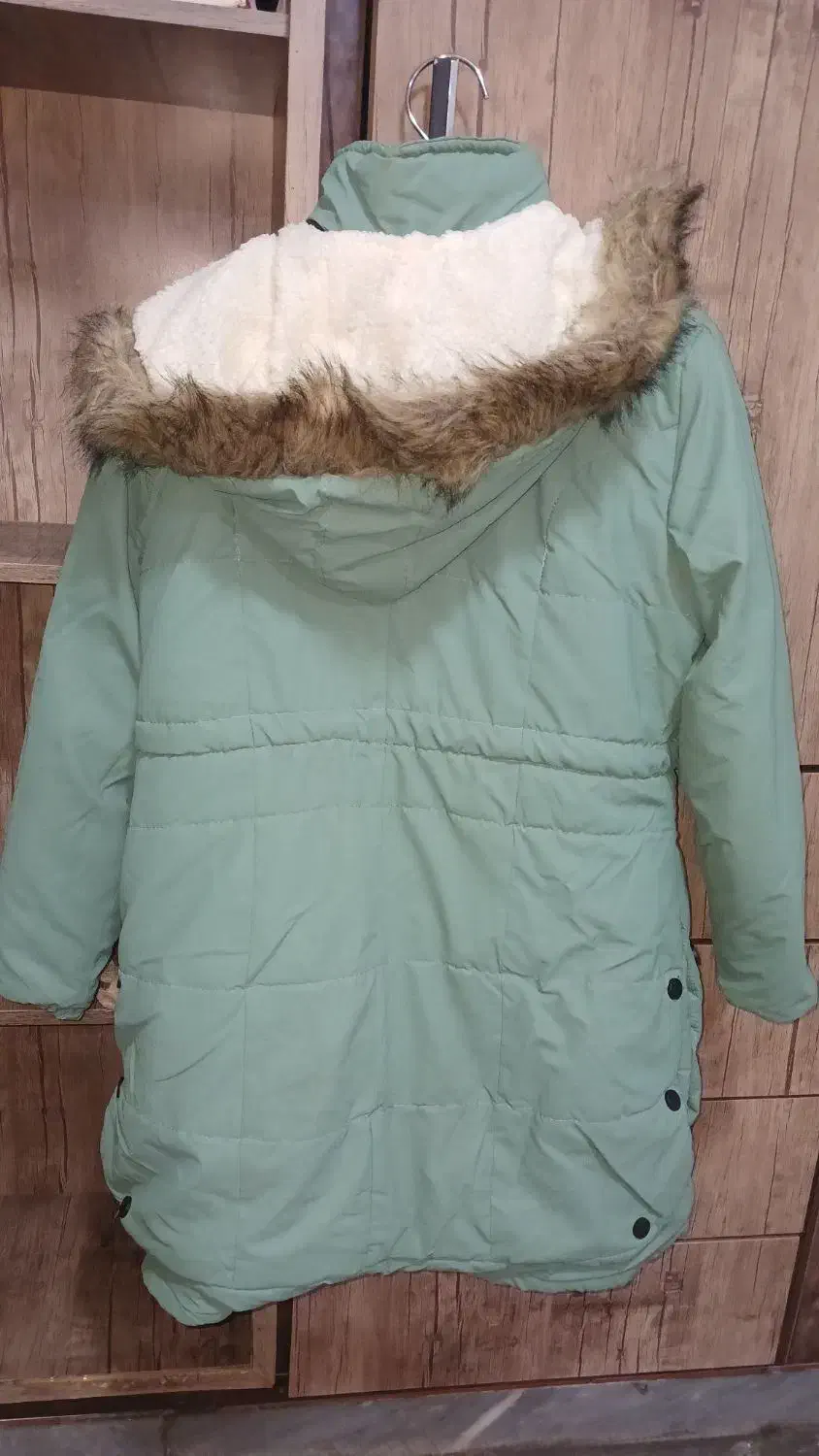 لباس زمستونه|لباس|دوگنبدان, |دیوار