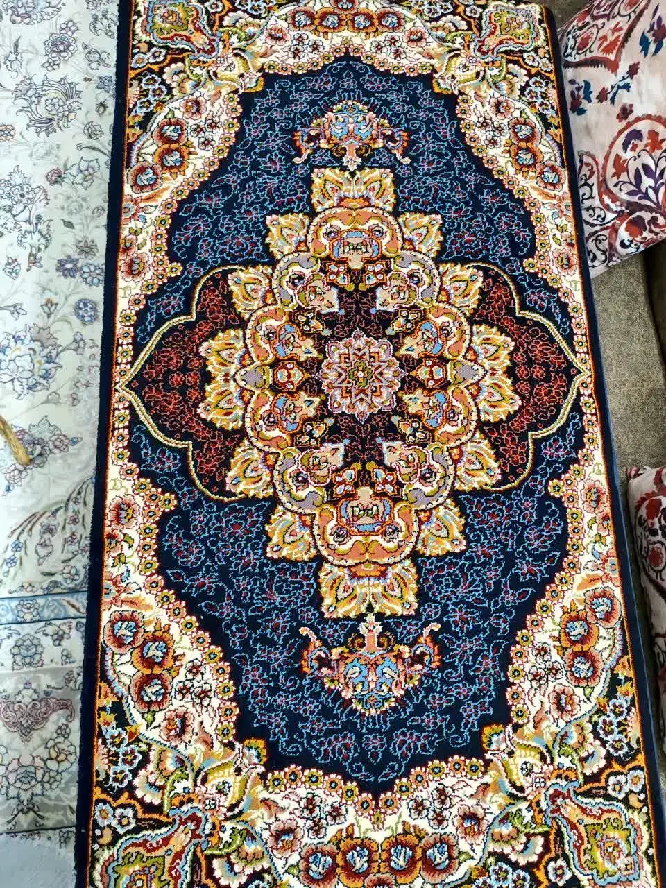 پشتی|پشتی|قم, پردیسان|دیوار