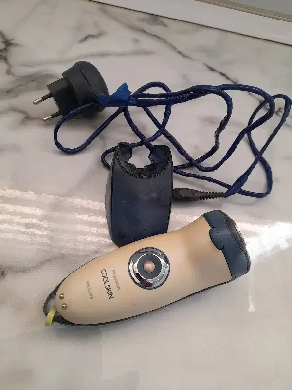 ریش تراش فیلیپس ارجینال ضدآب|آرایشی، بهداشتی، درمانی|مرند, |دیوار