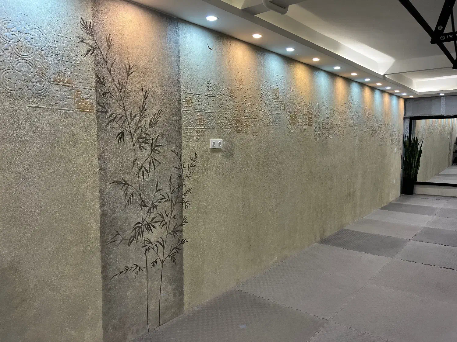 پتینه میکروسمنت ورقطلا گچبری|خدمات پیشه و مهارت|تهران, دریان‌نو|دیوار