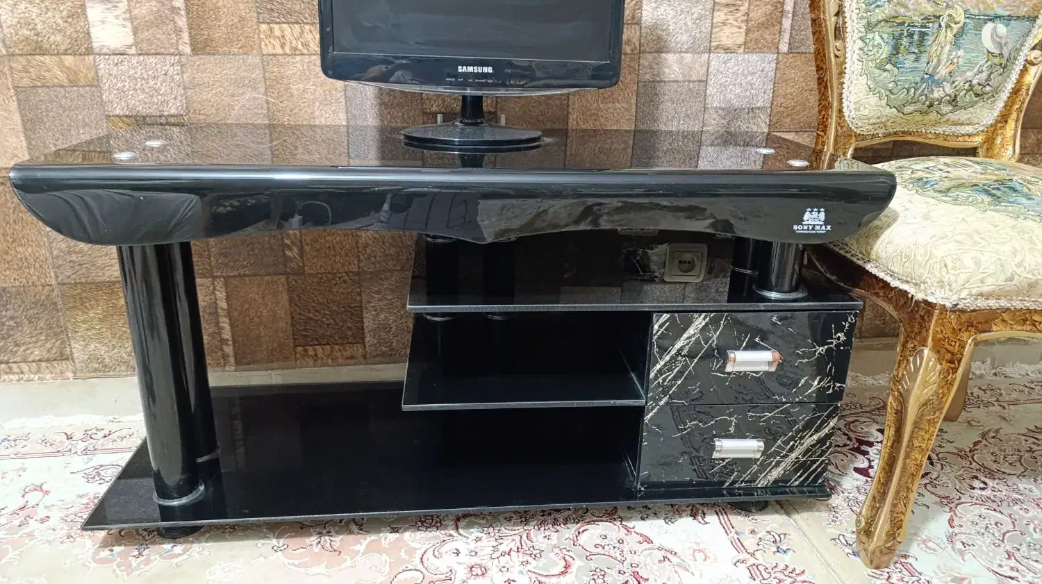 میز تلوزیون مانیتور کامپیوتر توستر تابلو|تلویزیون و پروژکتور|هشتگرد, شهرک المهدی|دیوار