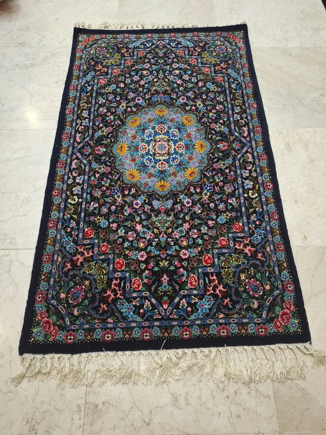 قالیچه ذرع و نیم|فرش|تهران, دزاشیب|دیوار