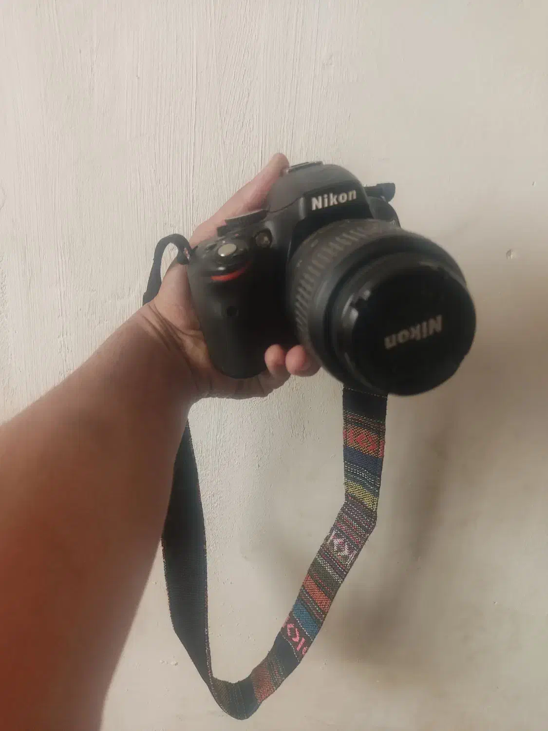 دوربین عکاسی و فیلم برداری نیکون با لنز ۵۵.۸۰|دوربین عکاسی و فیلم‌برداری|اهواز, فاز ۱ پادادشهر|دیوار