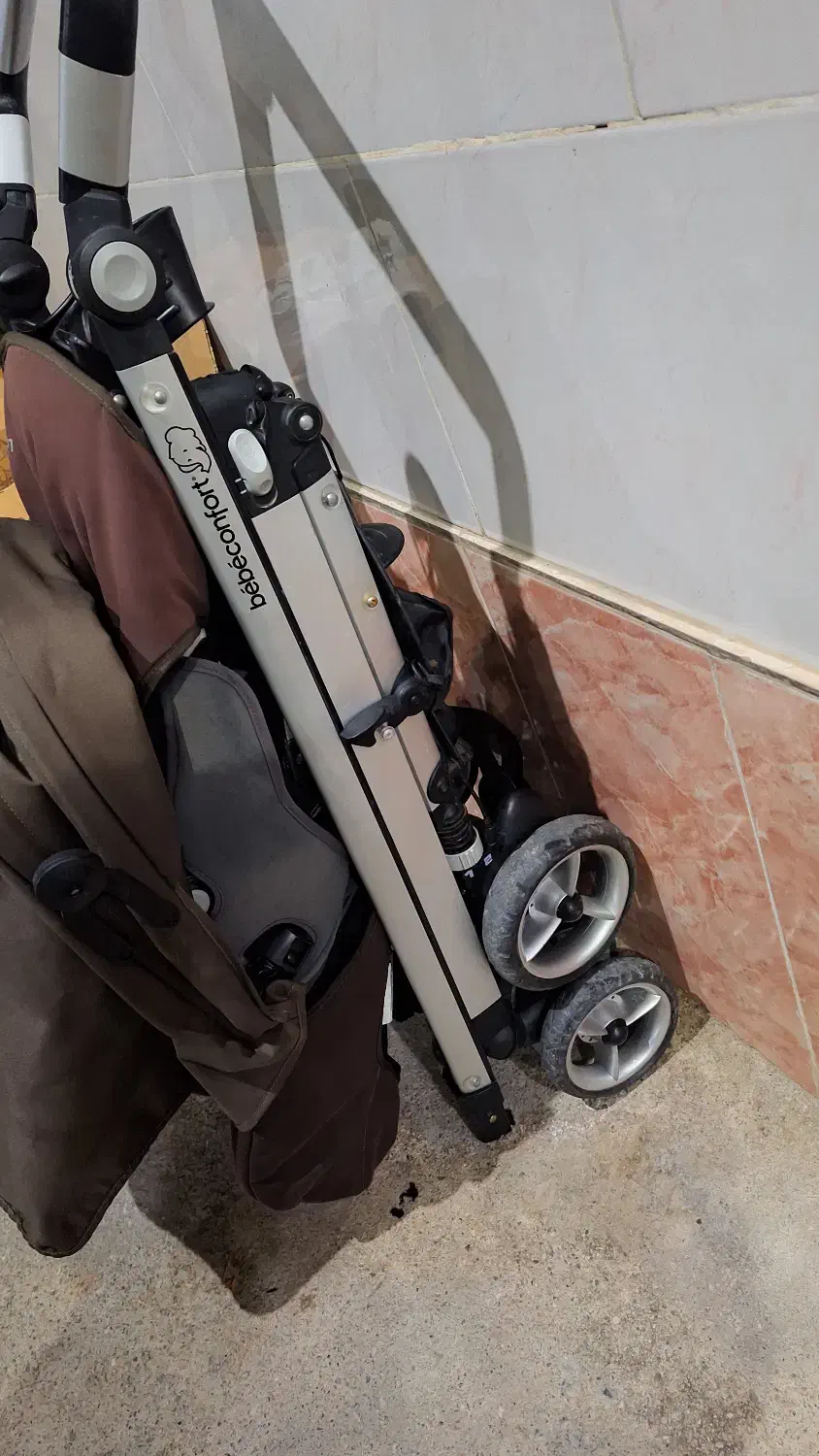 کالسکه کودک|کالسکه و لوازم جانبی|کردکوی, |دیوار