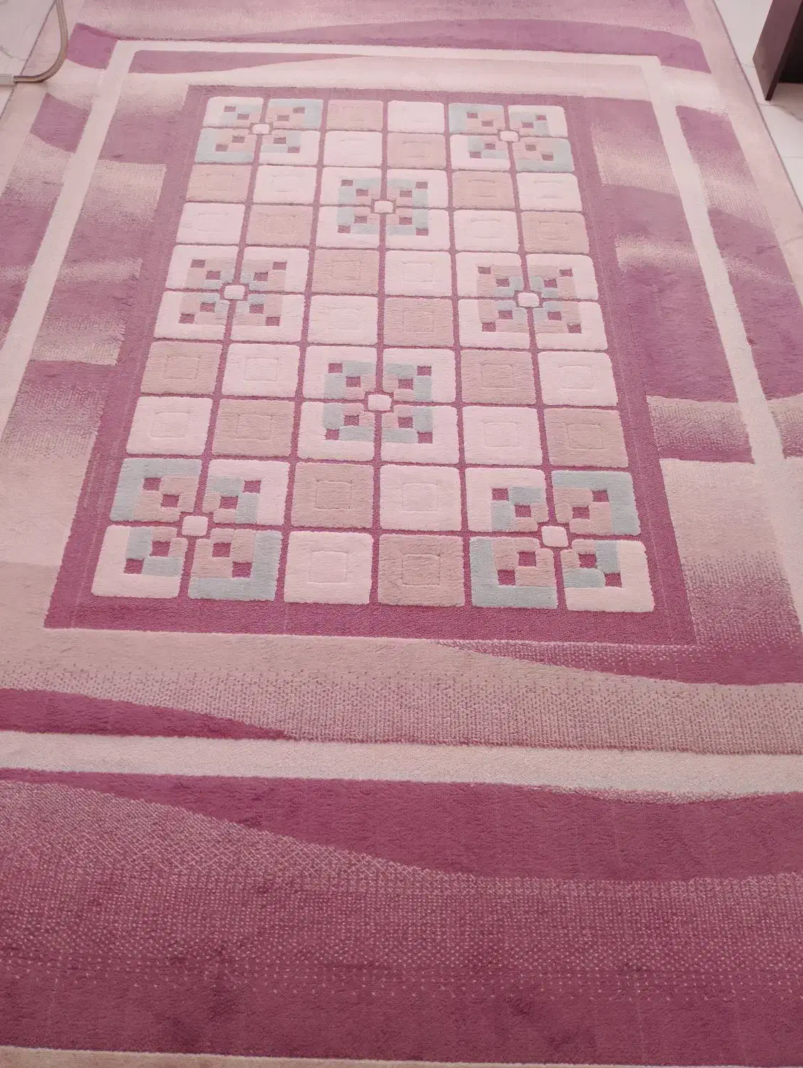 فرش فانتزی کاملا سالم|فرش|آستارا, |دیوار