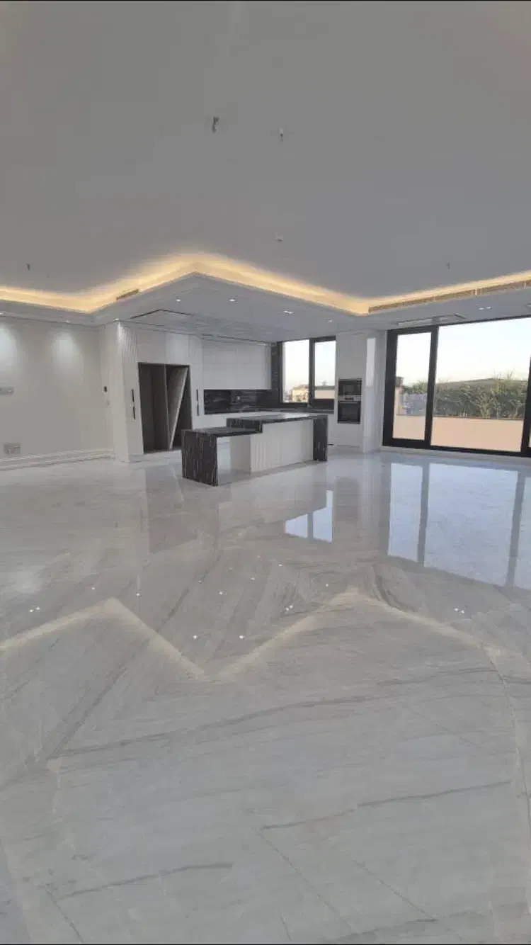 ۱۶۰متردیباجی جنوبی نوسازلابی روف۲ پارکینگ تک واحدی