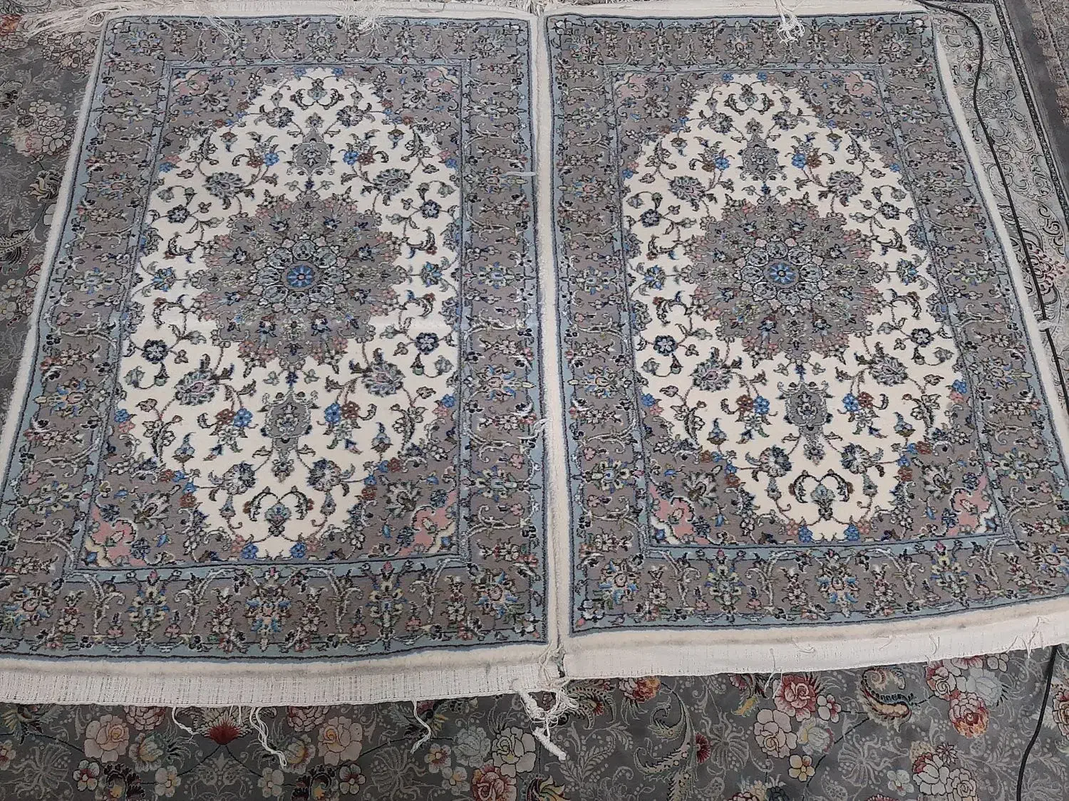 قالیچه زرع ونیم|فرش|کاشان, فاز ۲ ناجی آباد|دیوار